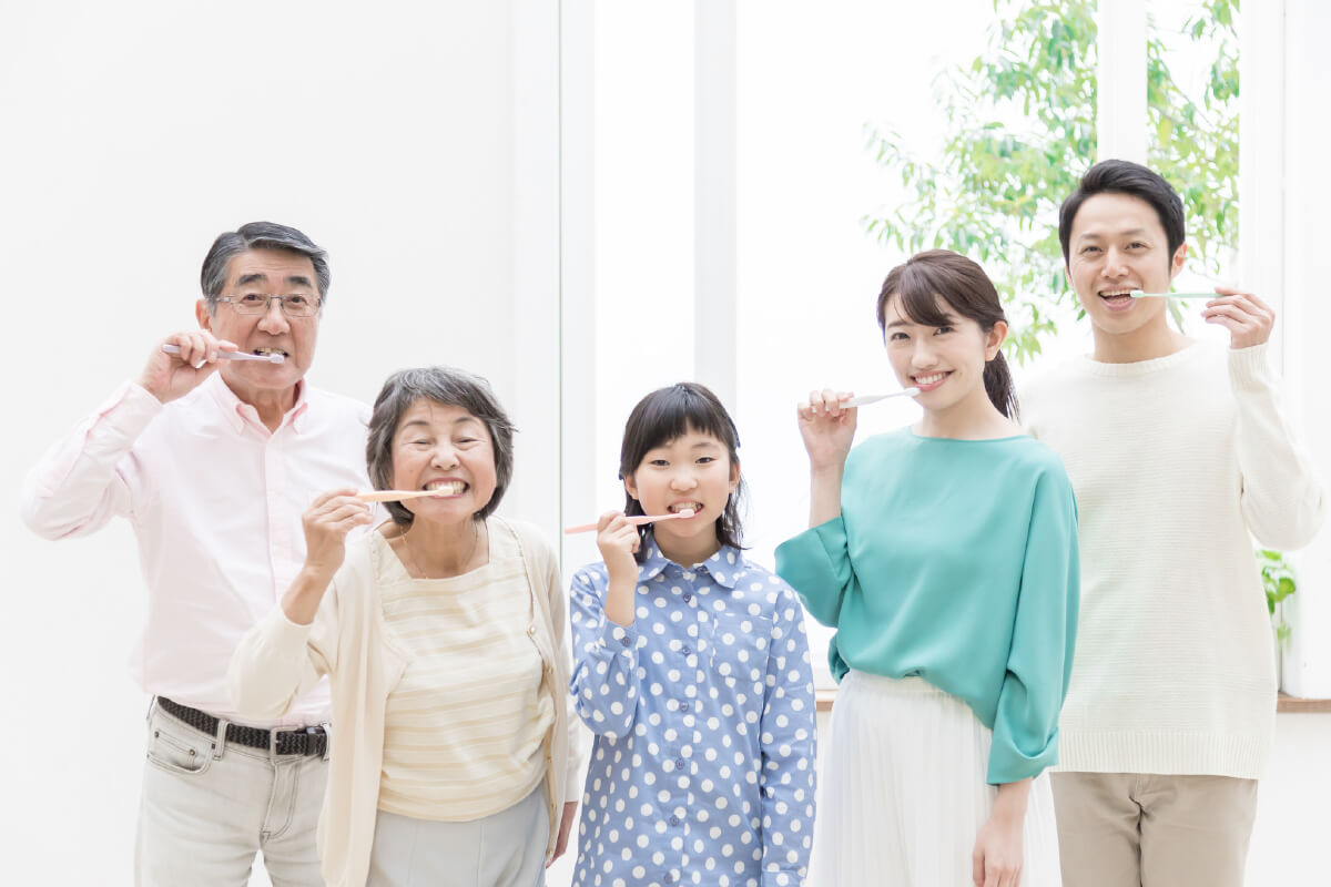 歯と健康寿命の関係|本数や義歯の有無で変わる健康リスクとは?